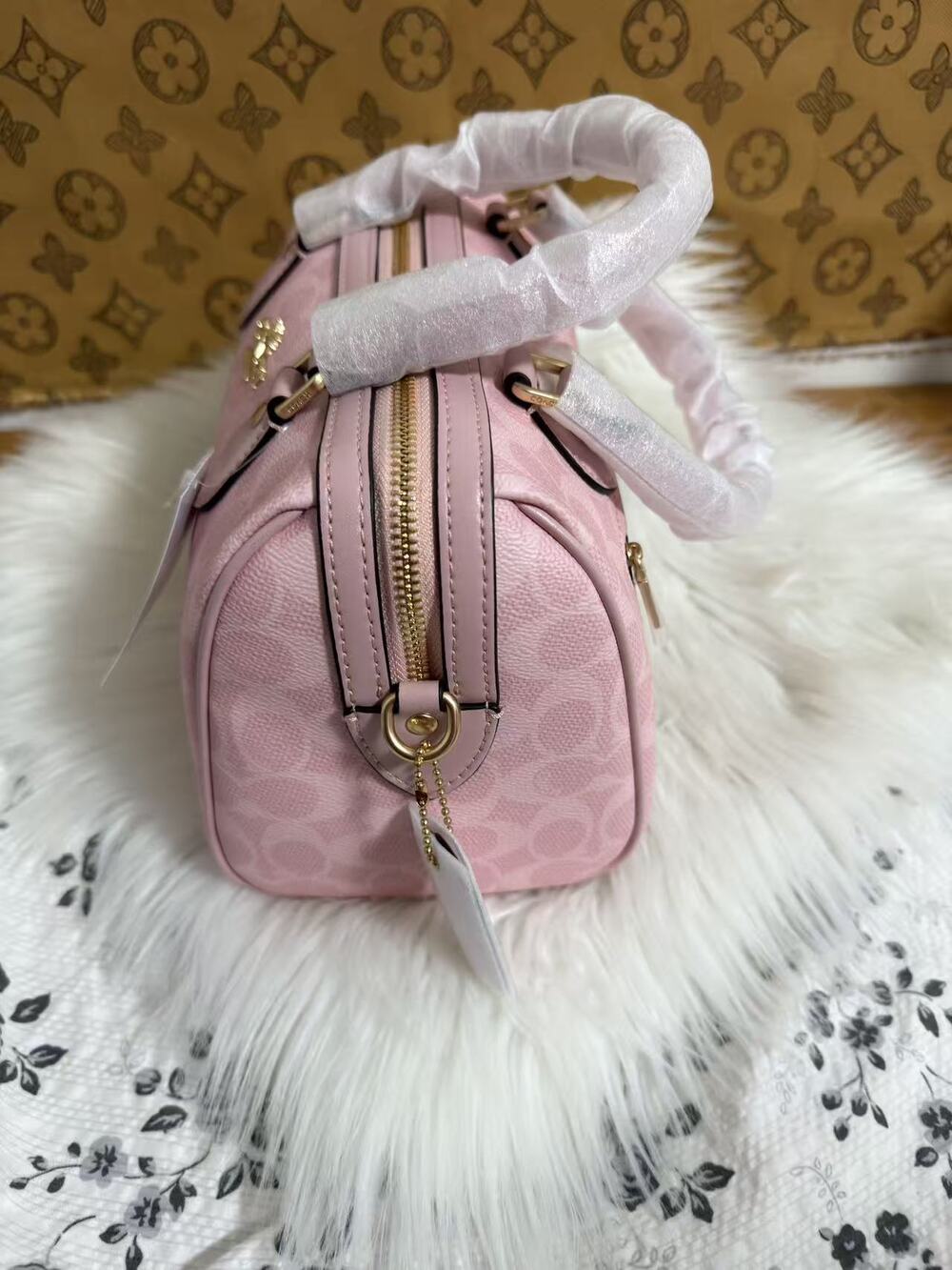 ✨Coach Handbag - Picture 3 of 5